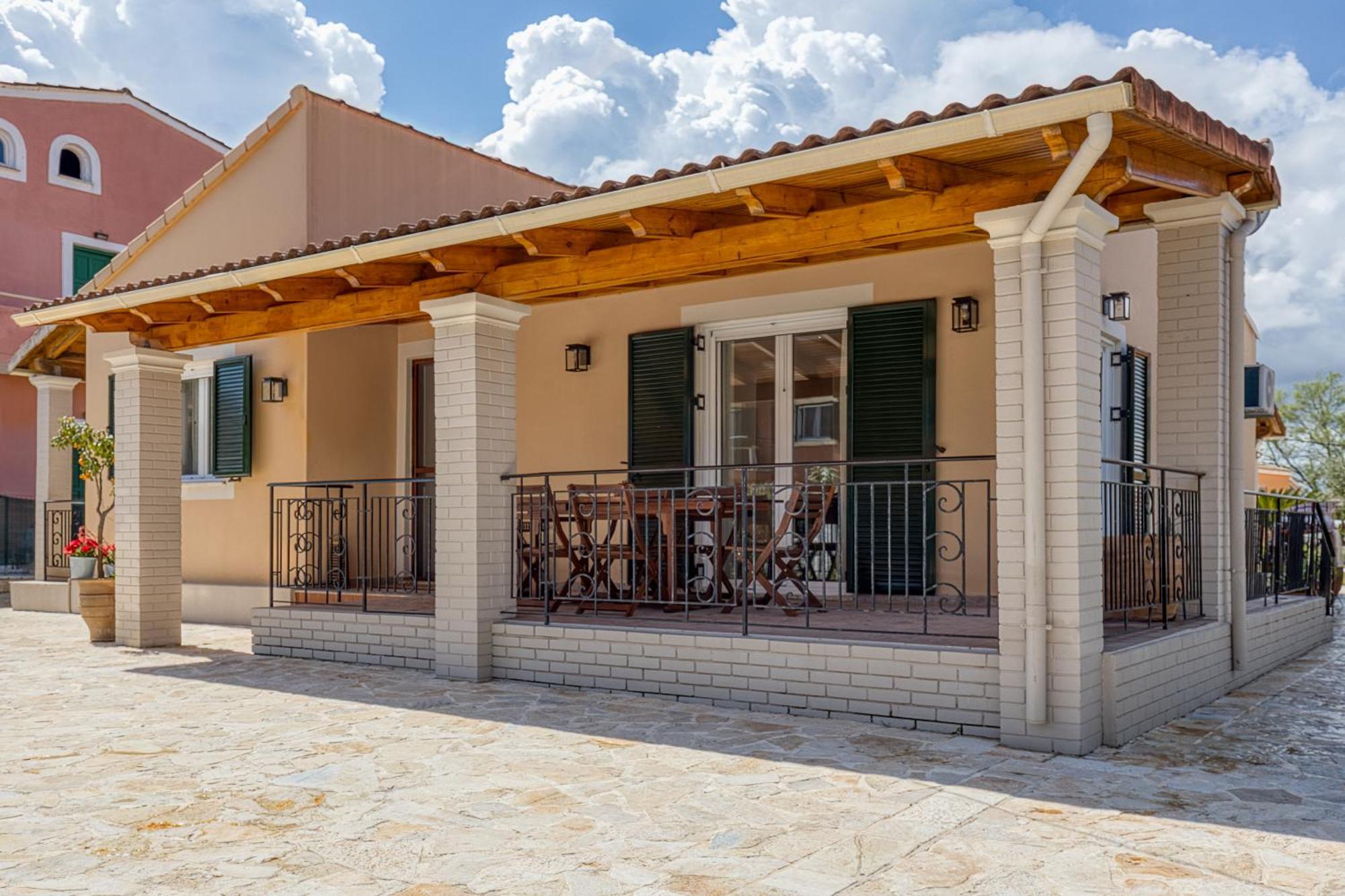 La Casa Di Eleni Villa Ахарави Екстериор снимка